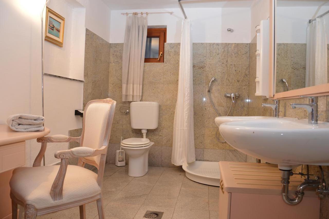 Residence Angiolina Nova Vas  Ngoại thất bức ảnh